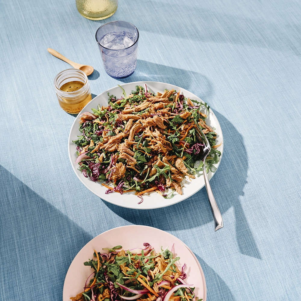 Pulled Pork, Cabbage & Arugula Salad in packaging